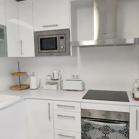 Sherry Apartment *